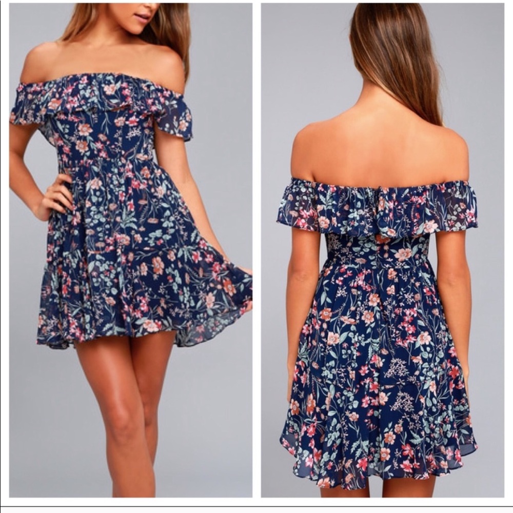 *NWT* off the shoulder dress
